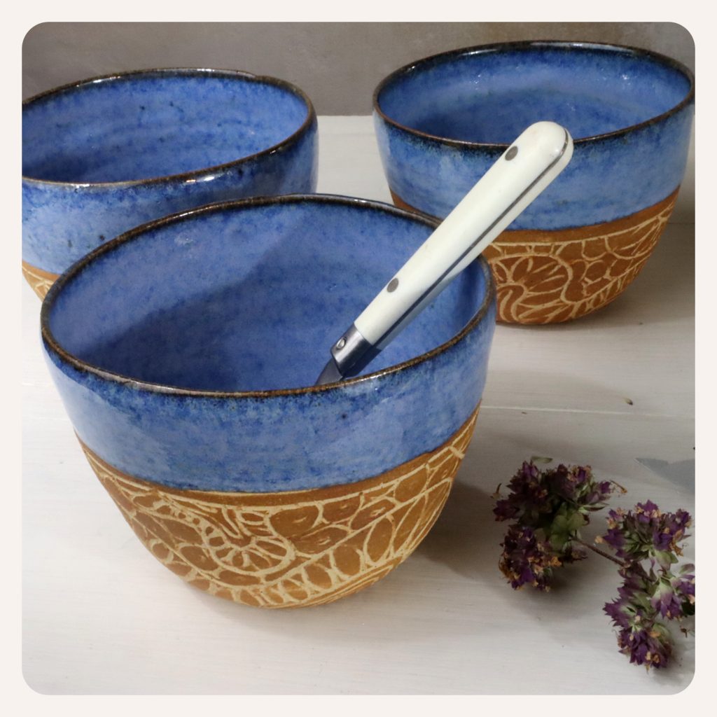 bol artisanal grès bleu