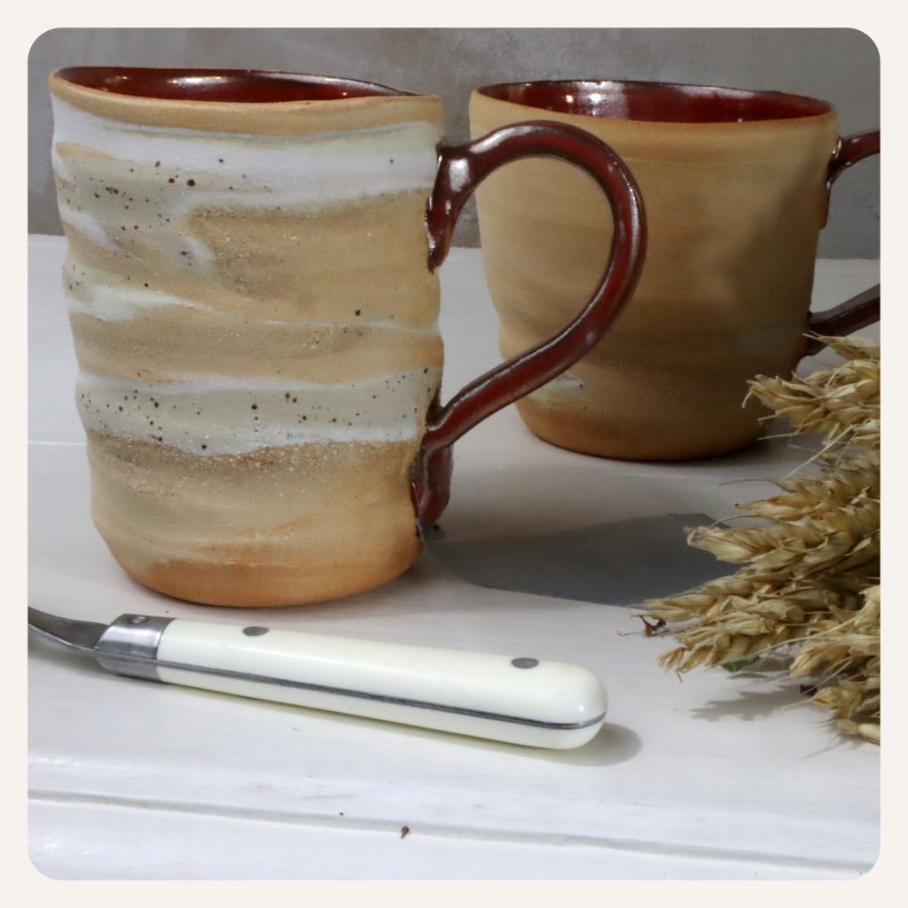 Mug artisanal rouge en grès